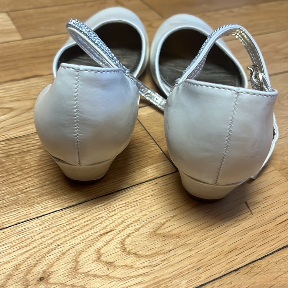 Nina Iridescent Ivory Rhinestone Small Heel Size 3 - Picture 4 of 7